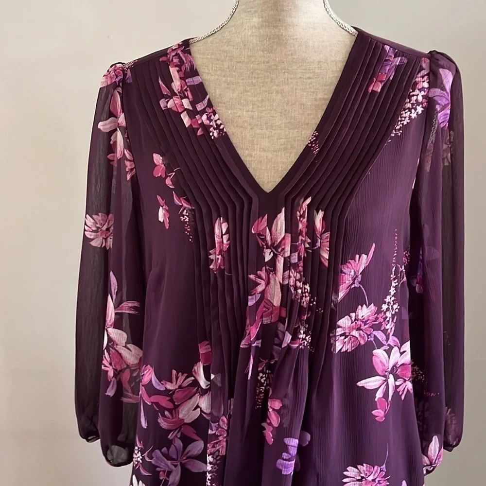 Calvin Klein size 12 flowy mid length dress perfect for a wedding. Light weight - Picture 3 of 6